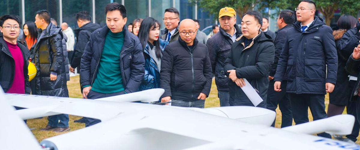 天枢鸟部分飞行器列装仪式在贵阳举行(图7)