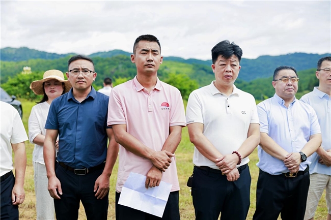 天枢鸟全国低空新基建集中开工大会暨天枢鸟低空飞行营地开工仪式在贵州龙里举行(图7)